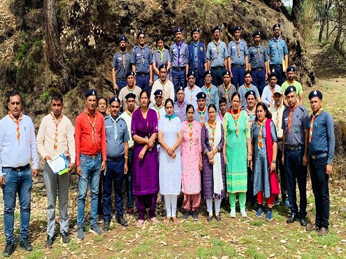 A team of 32 teachers of Fatehabad returned with training in scouting